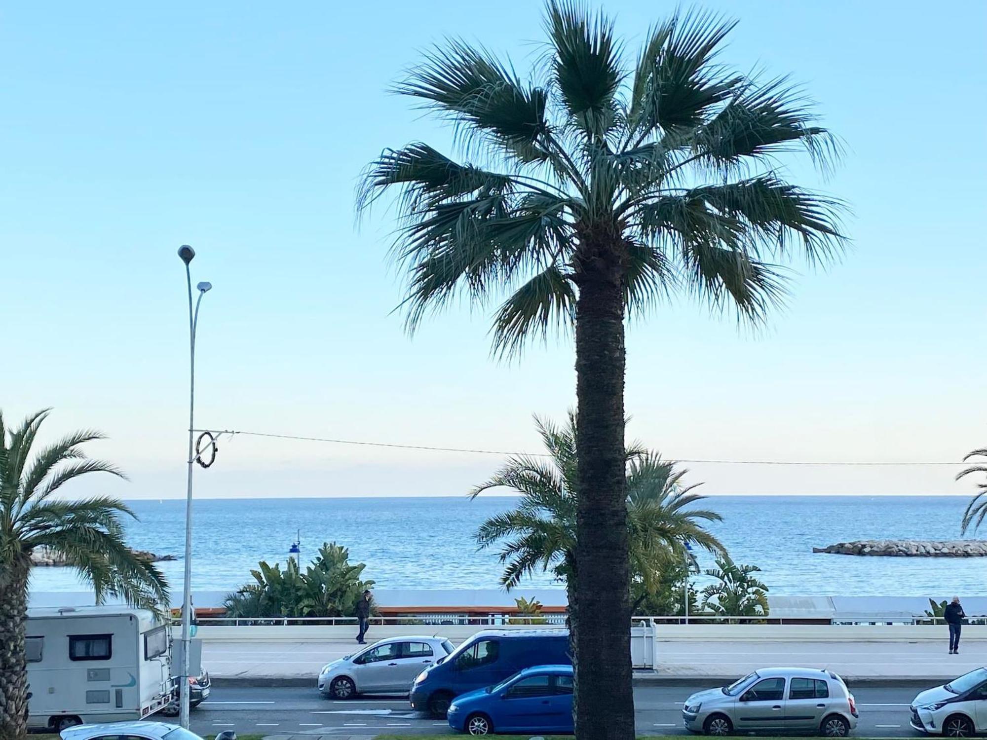 "Le Reve Eveille", Vue Mer, Garage Menton Exterior foto